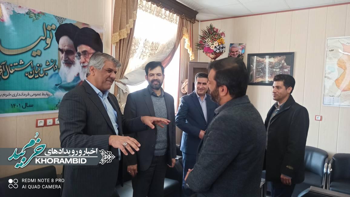 دیدار ریگی زادگان مدیر عامل سرپرستی بانک ملی استان فارس با مهندس هادی پور فرماندار شهرستان خرم بید