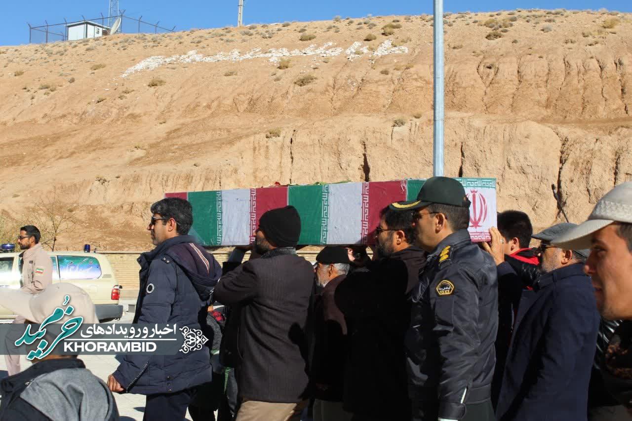 مراسم استقبال از پیکر مطهر شهید گمنام در روستای شهید پرور شهید آباد