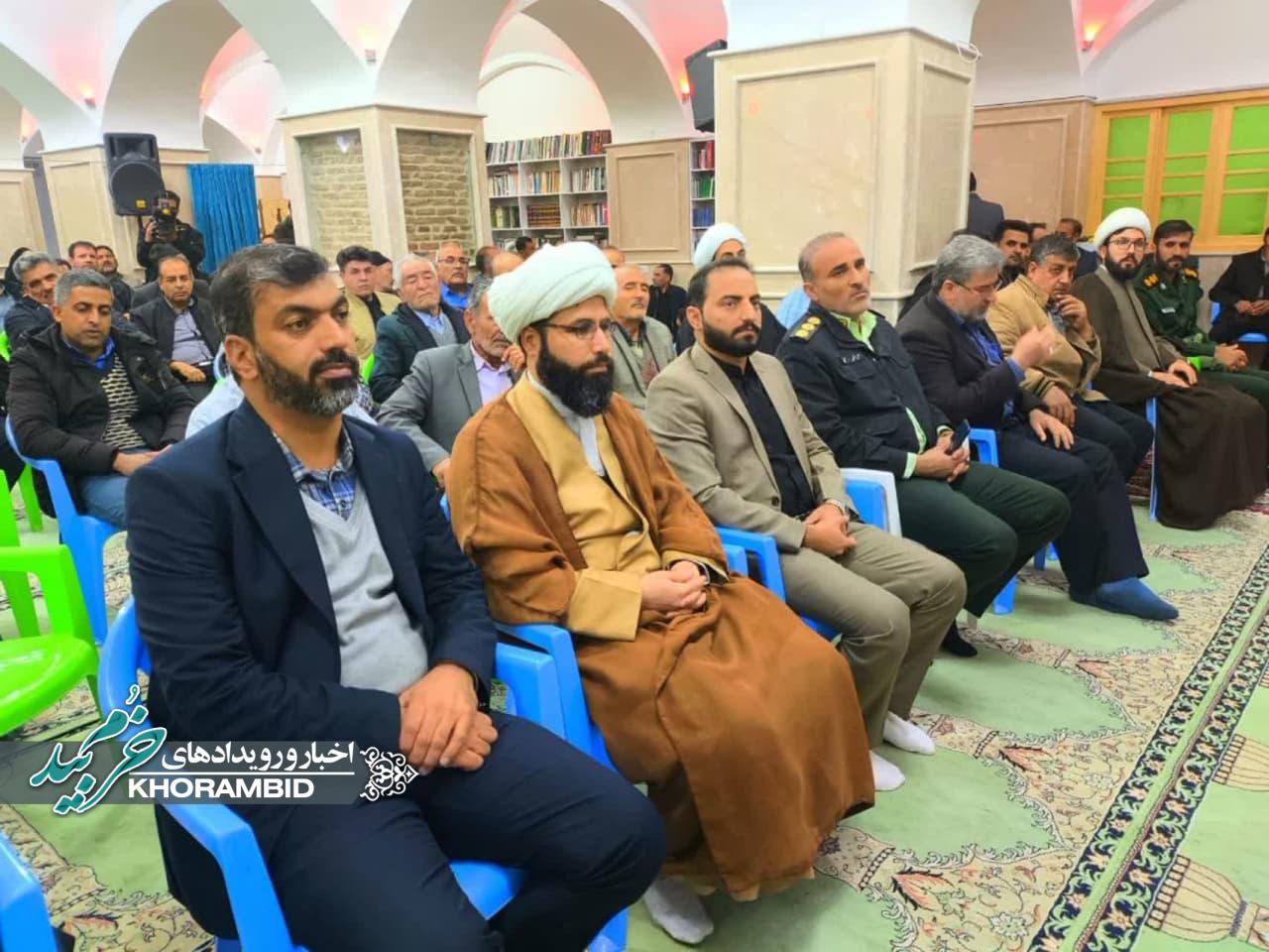 تجلیل از مادران و همسران شهدا درسالروز وفات حضرت ام البنین (ص)مسجدجامع صفاشهر