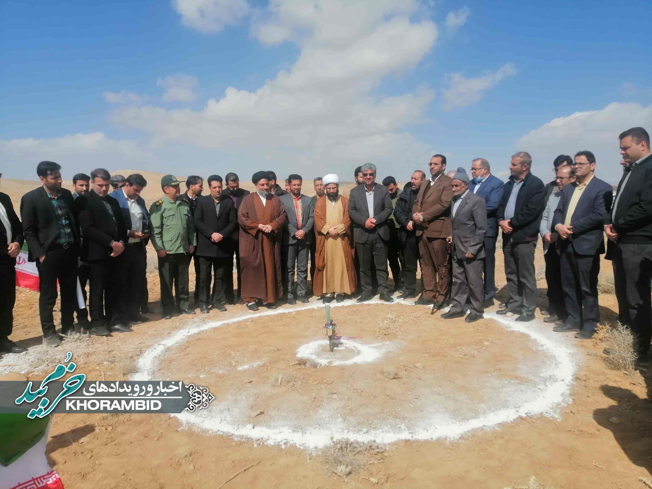 مراسم کلنگ‌زنی الحاق ۴۵ هکتاری زمین‌های ملی به روستای شهیدآباد برگزار شد