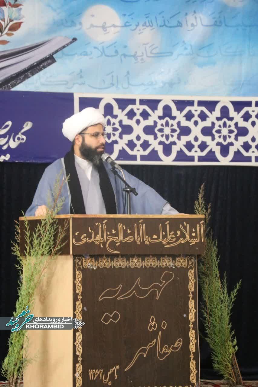 گزارش تصویری مراسم پرشکوه نماز جمعه