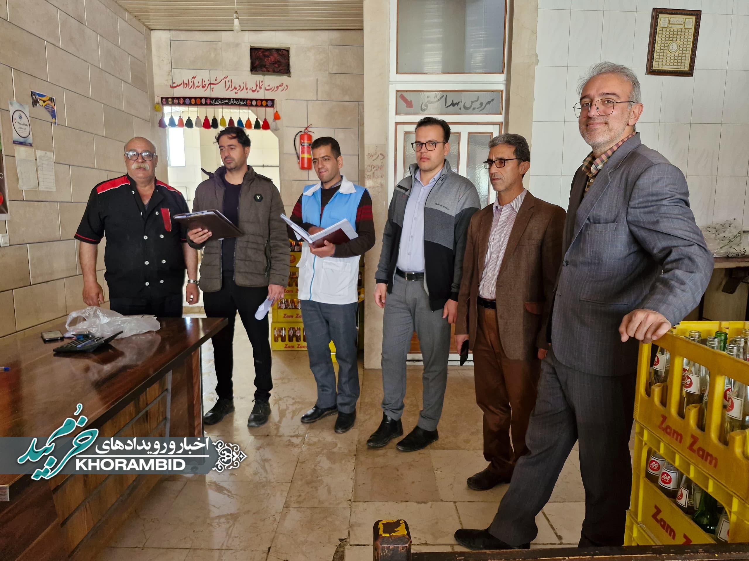 رستوران ها و مراکز تولید غذای واحدهای صنعتی ( بیرون بر) مورد بازرسی قرار گرفتند