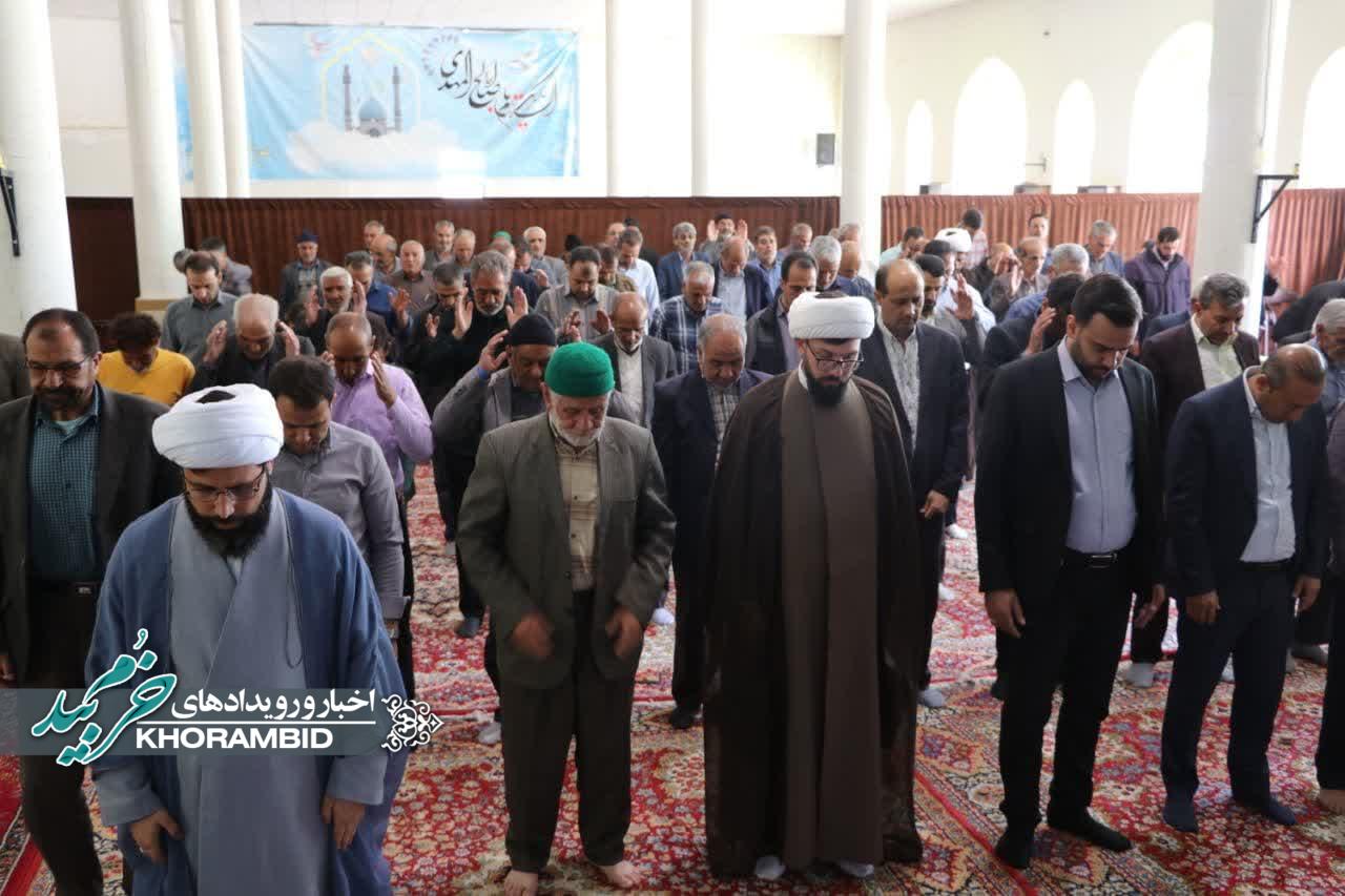 گزارش تصویری | مراسم پرشکوه نماز جمعه 29 فروردین