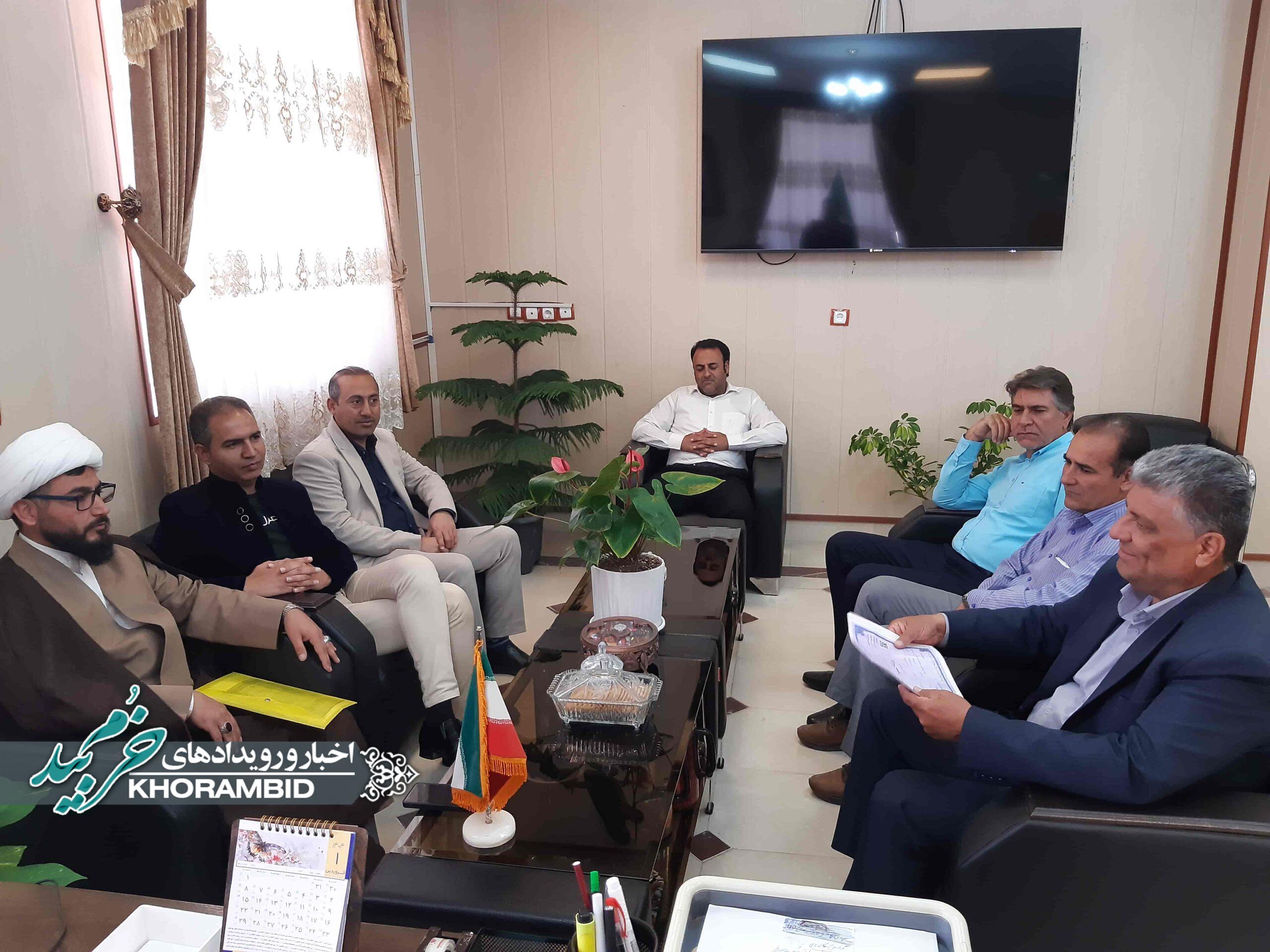 حضور مسئول ساماندهی اداره کل امور عشایر استان فارس در شهرستان خرم بید و پیگیری طرح اسکان عشایر در مناطق کشت مهکی و آقچشمه