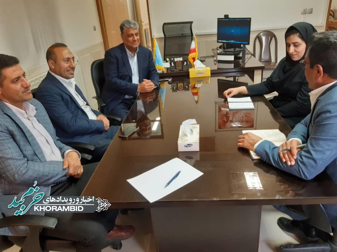 فرماندار خرم‌بید بر تسریع در اجرای طرح منظومه روستایی در شهرستان تأکید کرد