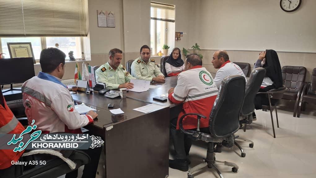 دیدار رئیس کلانتری مرکزی خرم بید با پرسنل هلال احمر بمناسبت هفته هلال‌احمر