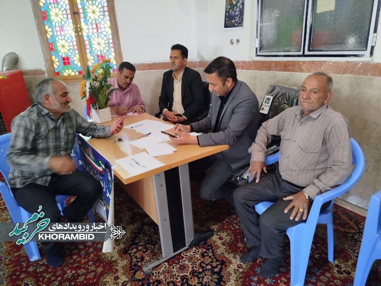 گزارش تصویری | برگزاری میز خدمت ادارات شهرستان خرمبید در مهدیه صفاشهر گزارش تصویری | برگزاری میز خدمت ادارات شهرستان خرمبید در مهدیه صفاشهر