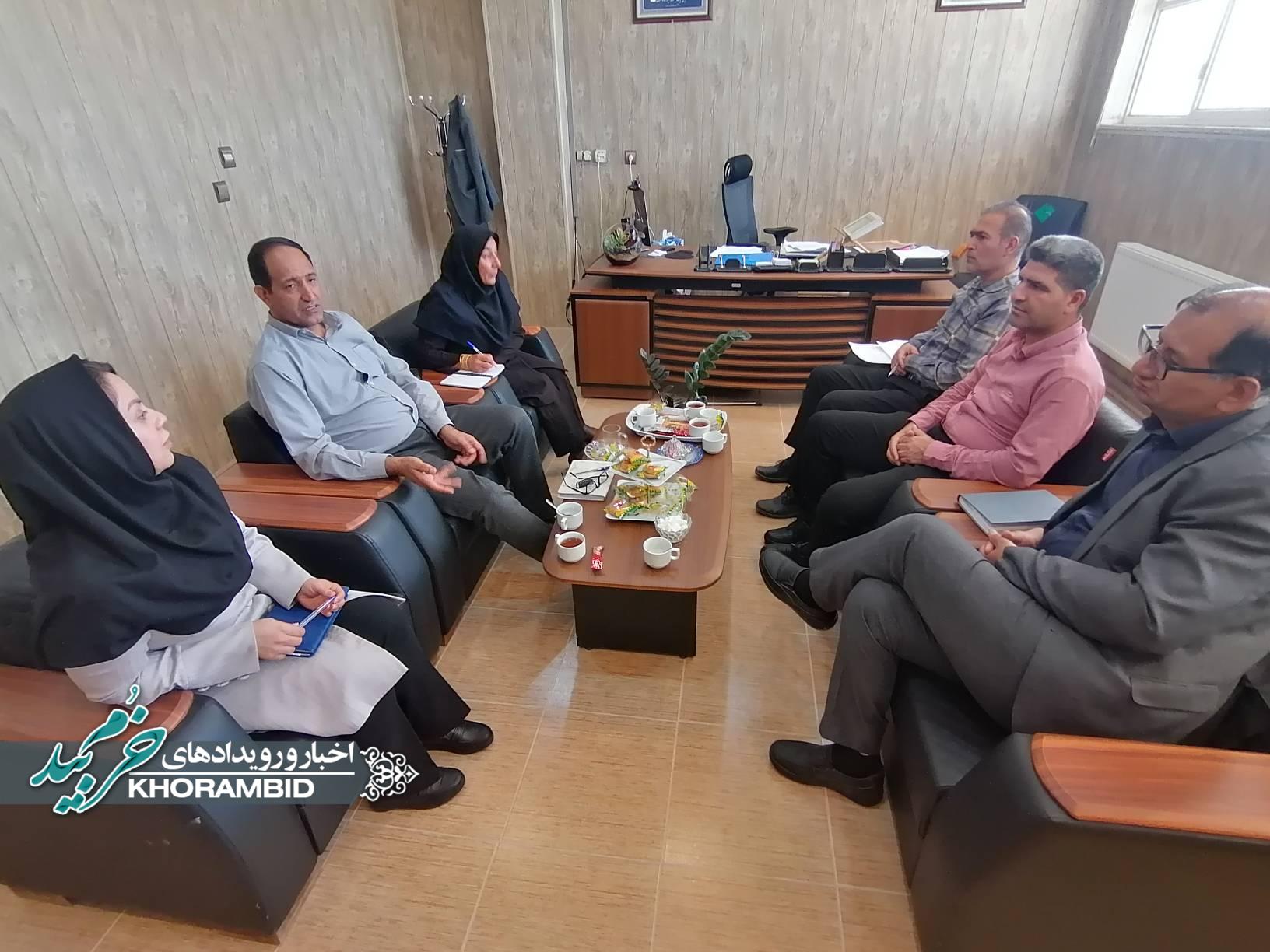 جلسه هیئت رئیسه شبکه بهداشت و درمان خرم بید با محوریت برنامه‌ریزی‌های آینده برگزار شد
