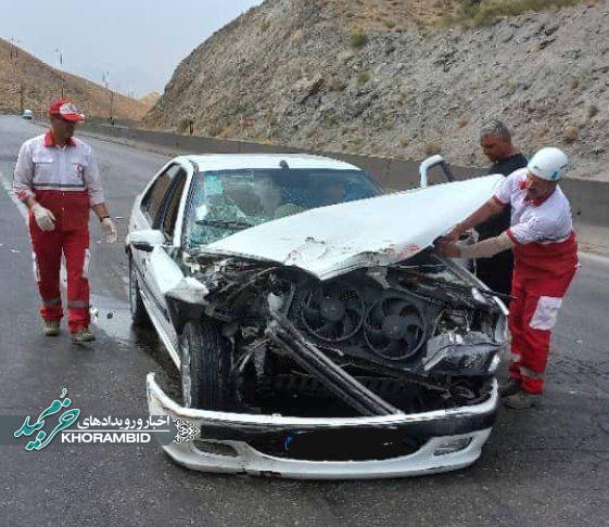 تصادف پژو پارس با تریلر در گردنه کولی کش با ۲ مصدوم