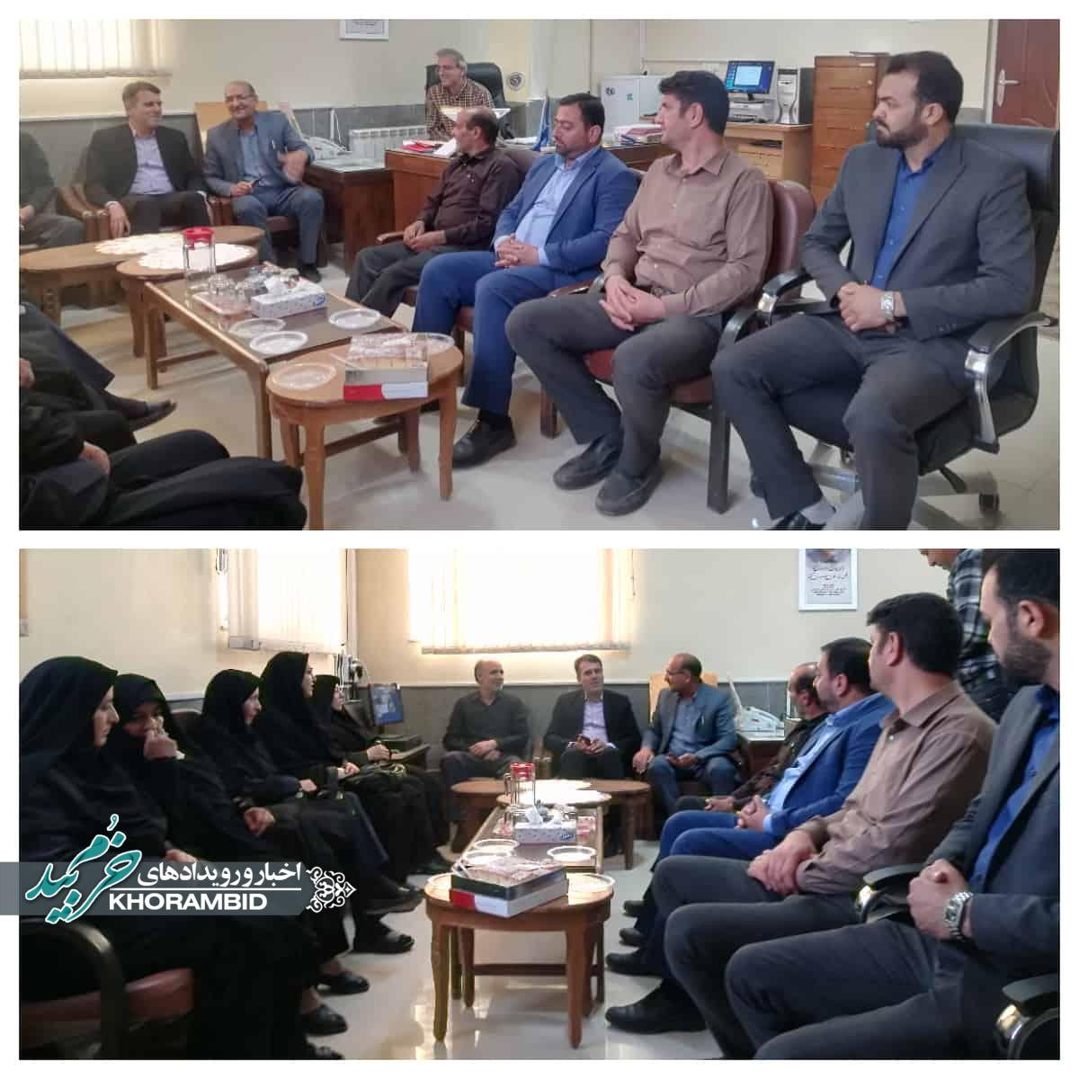 گزارش تصویری | برگزاری جلسه آموزشی آشنایی با مشاغل مهارتی و بازدید کارکنان فرمانداری خرم‌بید از مرکز آموزش فنی و حرفه‌ای شهرستان
