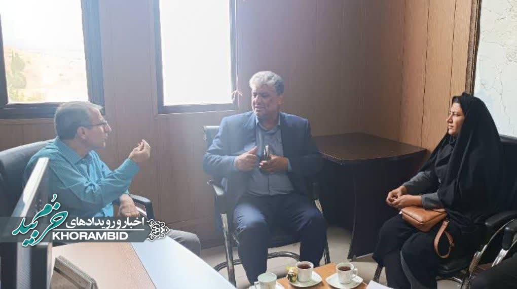 دیدار فرماندار شهرستان خرم‌بید و سرپرست شبکه بهداشت و درمان با معاون اورژانس ۱۱۵ استان فارس