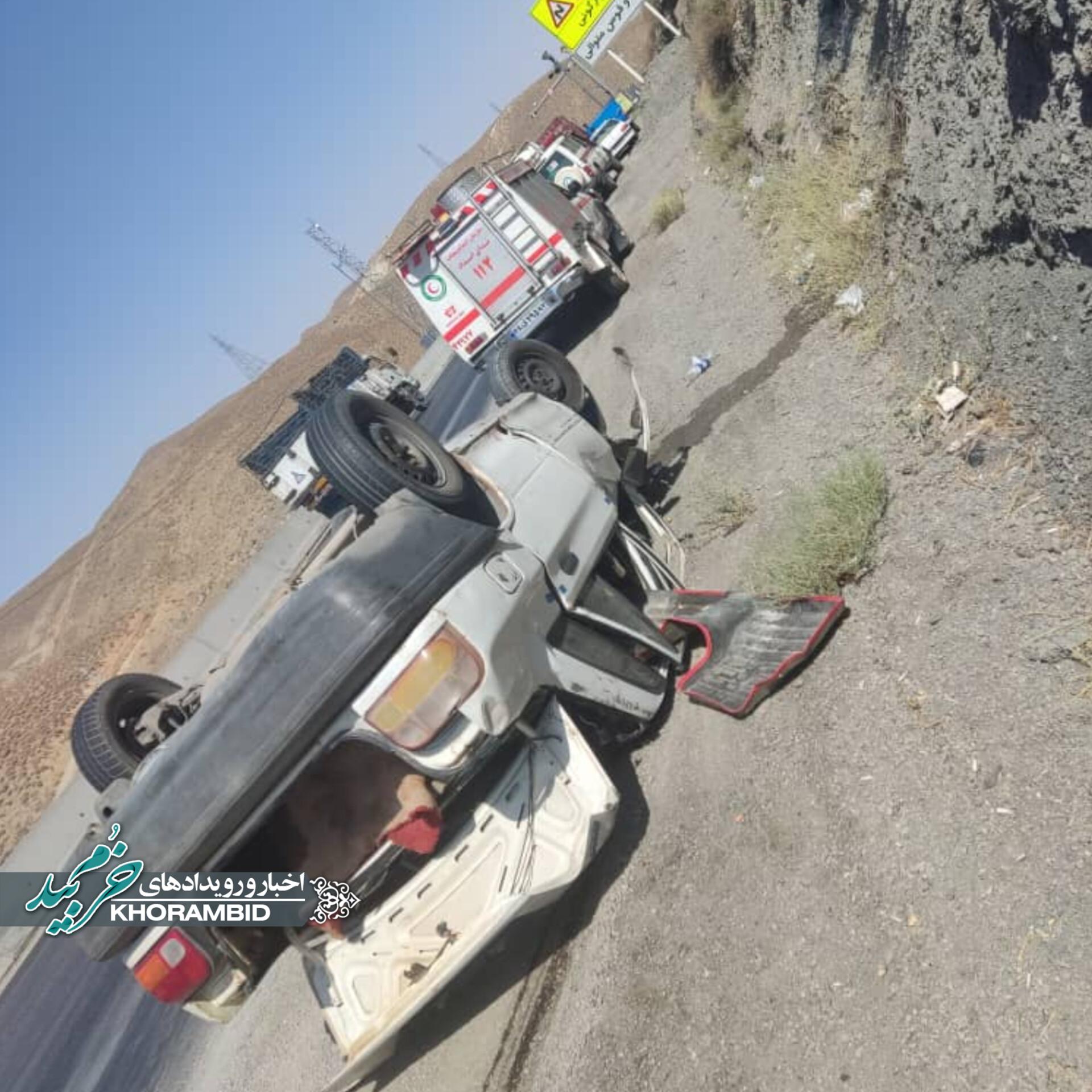 واژگونی پراید در گردنه کولی کش با ۳ مصدوم