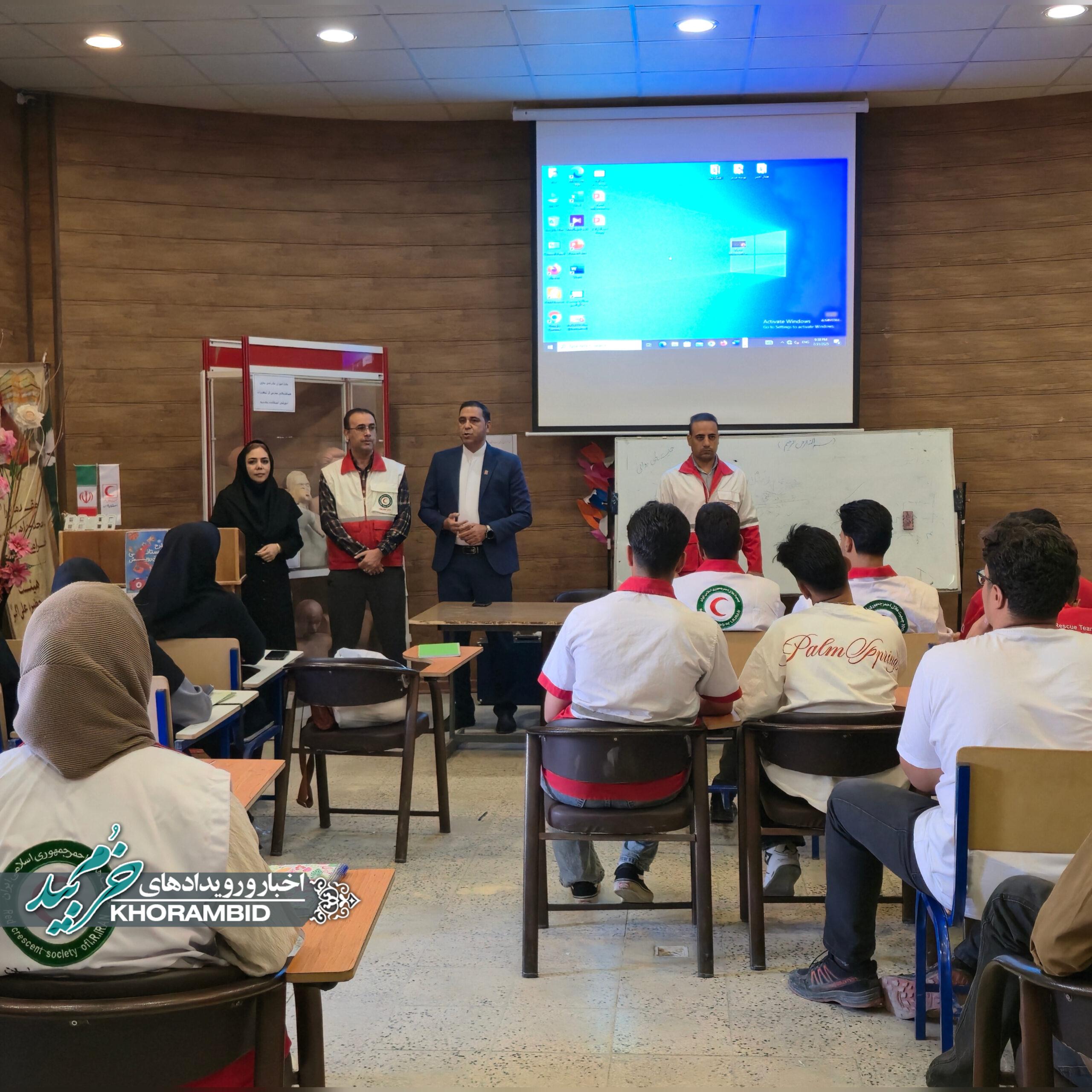 بهره‌مندی بیش از ۱,۳۵۵ نفر از دوره های آموزشی هلال احمر خرم بید در شش ماه نخست سال جاری