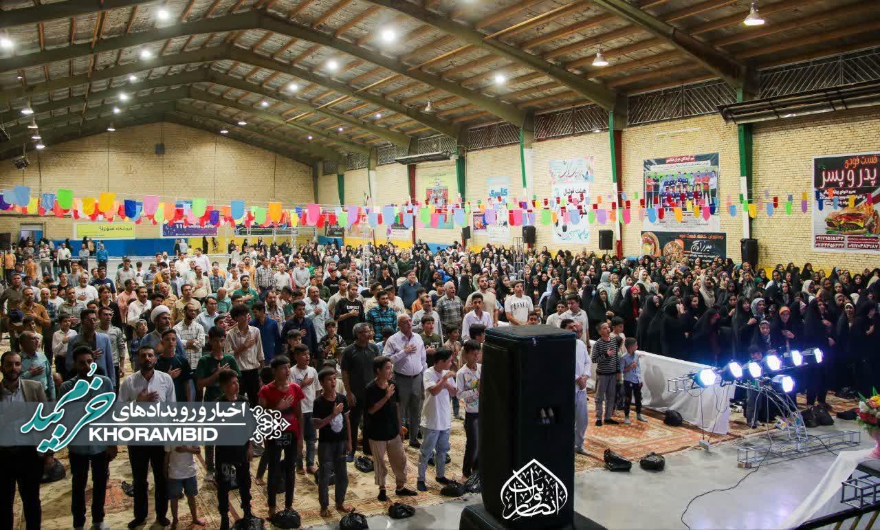 گزارش تصویری | برگزاری جشن باشکوه پیامبر مهربانی‌ها در صفاشهر همزمان با میلاد پیامبر اکرم(ص) و امام صادق(ع)