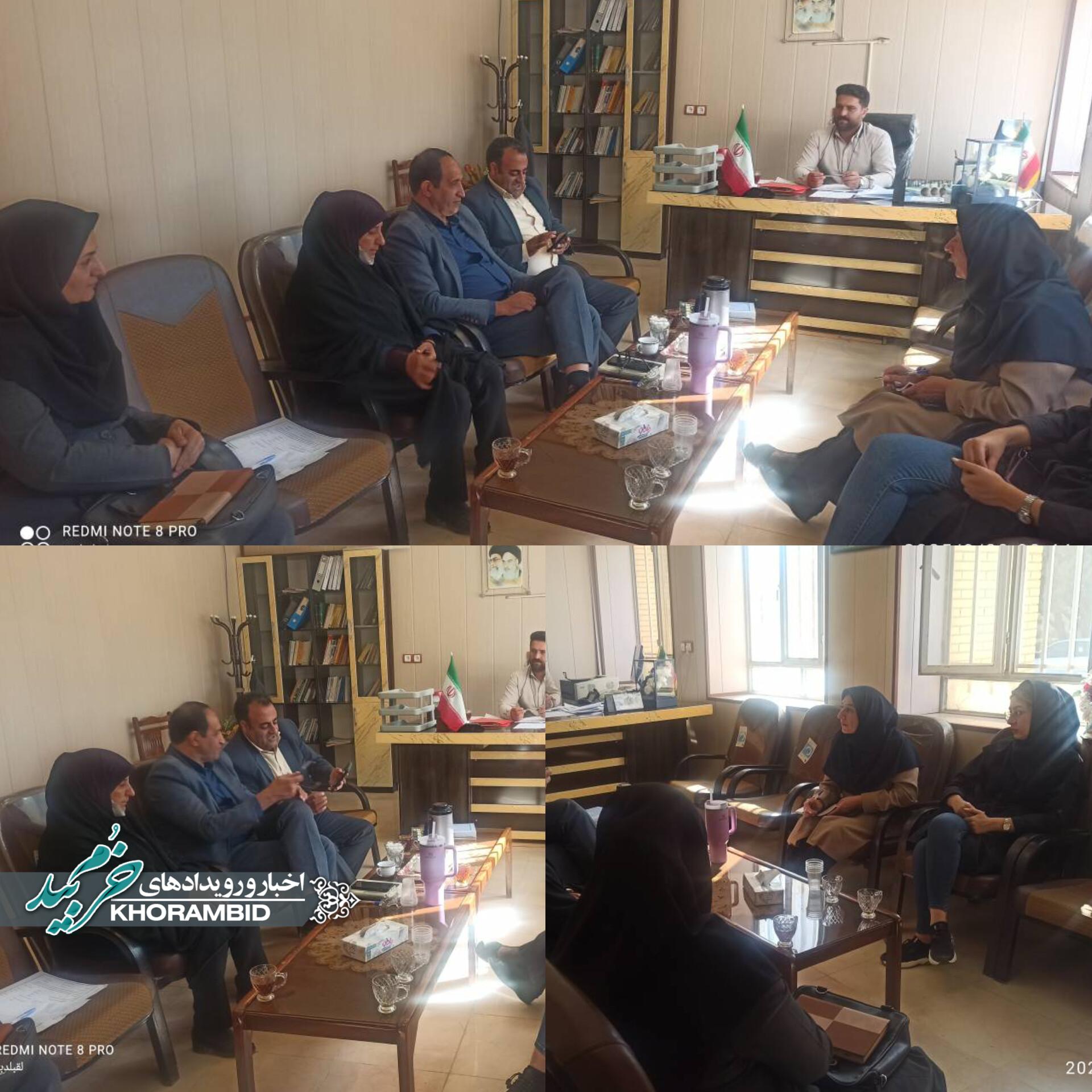 مسئولان شهرستان خرم بید در کمیته عشایری گرد هم آمدند