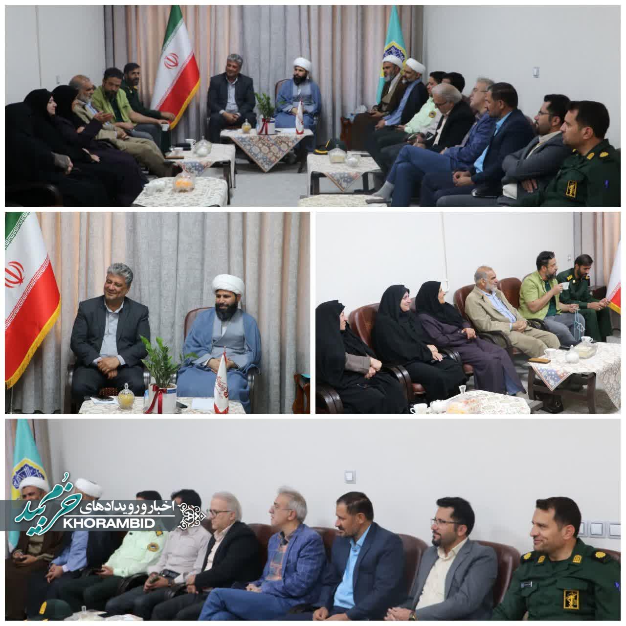 جلسه هماهنگی و برنامهریزی تولید فیلم و سریال «شهیدآباد» در دفتر امام جمعه خرمبید برگزار شد جلسه هماهنگی و برنامهریزی تولید فیلم و سریال «شهیدآباد» در دفتر امام جمعه خرمبید برگزار شد
