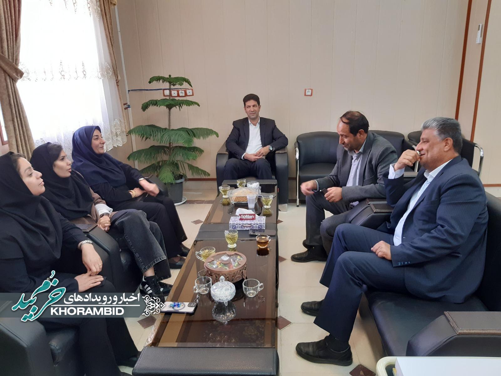 گزارش جلسه سه‌شنبه ۲۲ مهر با حضور فرماندار و مسئولان شبکه بهداشت و بیمارستان ولی‌عصر (عج) خرم بید