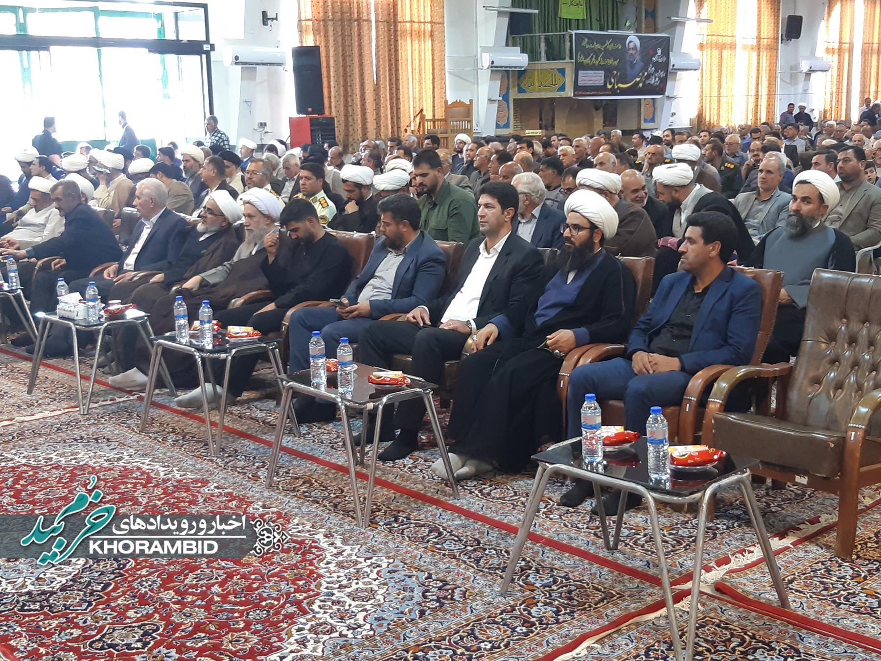 گزارش تصویری | برگزاری مراسم اولین سالگرد شهادت امام جمعه شهید حجتالاسلام حاج شیخ محمد صباحی در قادرآباد گزارش تصویری | برگزاری مراسم اولین سالگرد شهادت امام جمعه شهید حجتالاسلام حاج شیخ محمد صباحی در قادرآباد