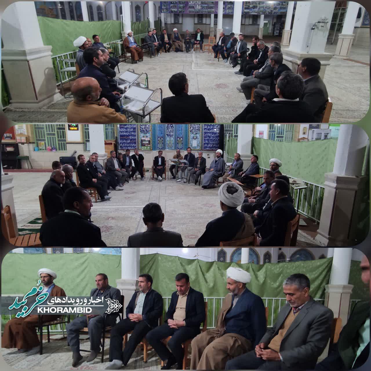 جلسه همفکری هیئات مذهبی و هیئت امنای مساجد ناحیه۲ صفاشهر با موضوع برنامه ریزی مراسم روز شهادت حضرت زهرا (س) در مسجد امیرالمومنین علیه السلام