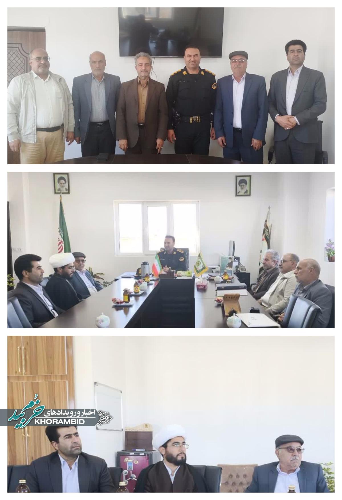 دیدار اعضای مؤسسه خیریه مشکات با سرهنگ عبدالرضا زارع فرمانده جدید نیروی انتظامی شهرستان خرم بید دیدار اعضای مؤسسه خیریه مشکات با سرهنگ عبدالرضا زارع فرمانده جدید نیروی انتظامی شهرستان خرم بید