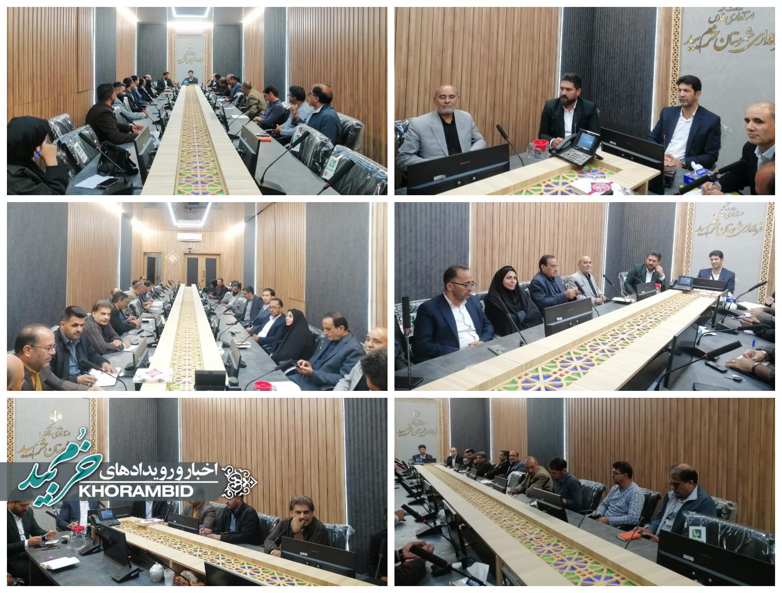 برگزاری جلسه هماهنگی برنامه‌های هفته کار و کارگر در خرم‌بید؛ تأکید بر حمایت از زحمتکشان عرصه تولید