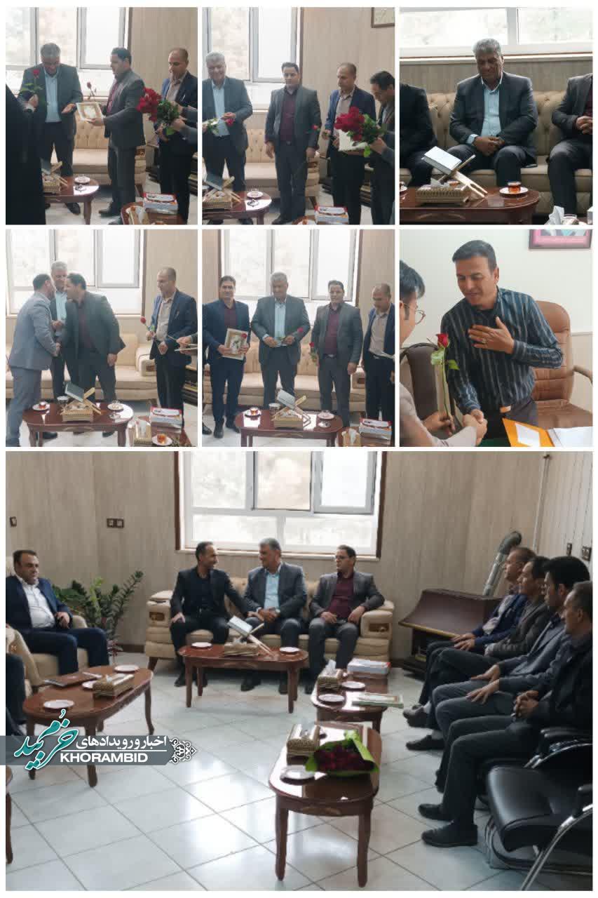 تجلیل از حامیان فرهنگی (معلم) به مناسبت روز معلم