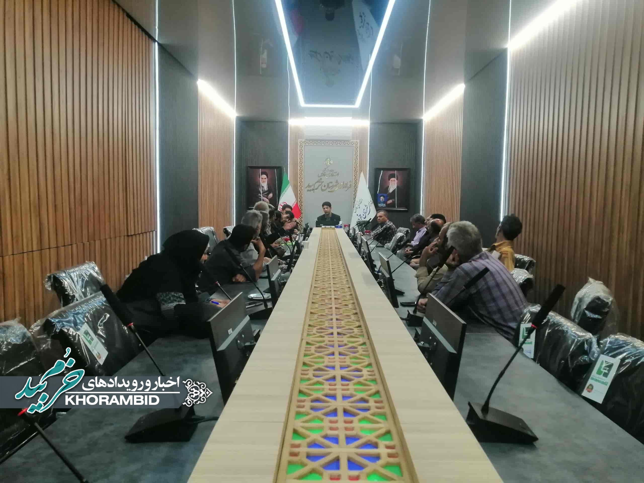 جلسه پیگیری رفع اختلاف دامداران مرتع گوشتی در خرم بید / تأکید بر حل پایدار و عادلانه مشکلات مراتع