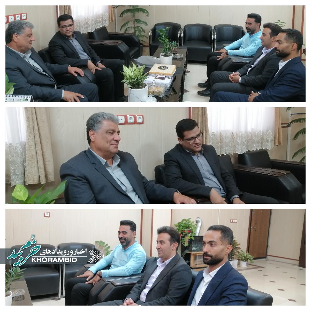 دیدار رئیس آموزش و پرورش مشهد مرغاب و رئیس ورزش و جوانان خرم بید با فرماندار در هفته دولت / تأکید بر توسعه فرهنگی، آموزشی و ورزشی
