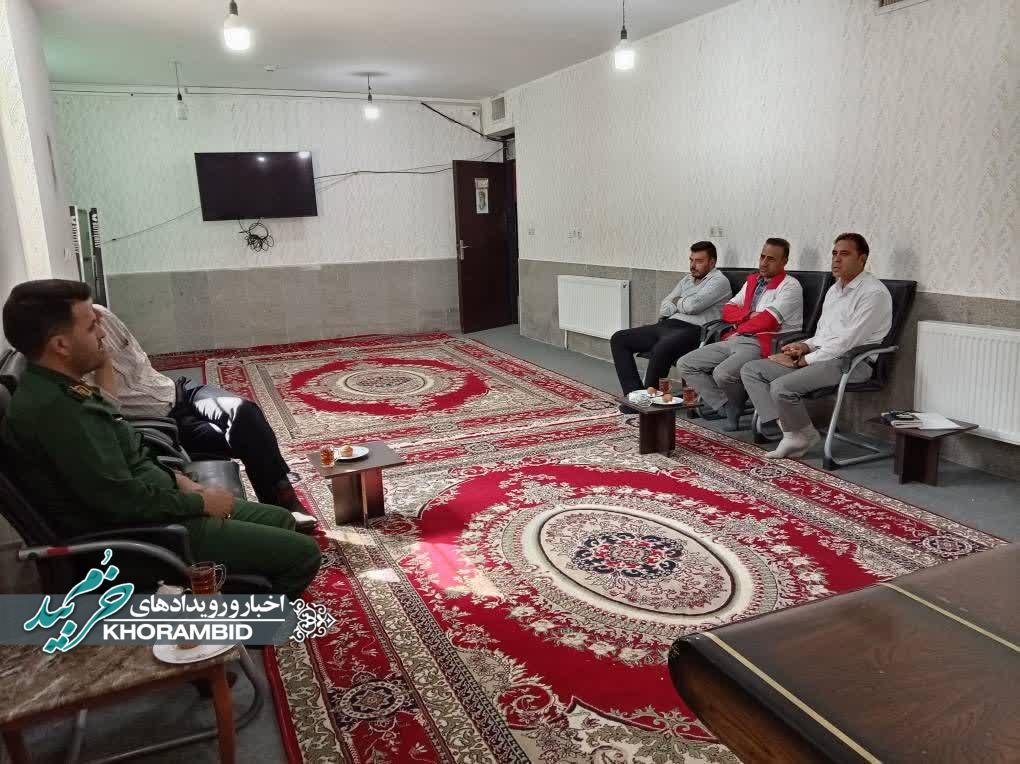 تقویت تعاملات خدماتی در نشست مشترک فرمانده محترم حوزه مقاومت بسیج کربلا صفاشهر و ریاست محترم هلال احمر خرمبید تقویت تعاملات خدماتی در نشست مشترک فرمانده محترم حوزه مقاومت بسیج کربلا صفاشهر و ریاست محترم هلال احمر خرمبید