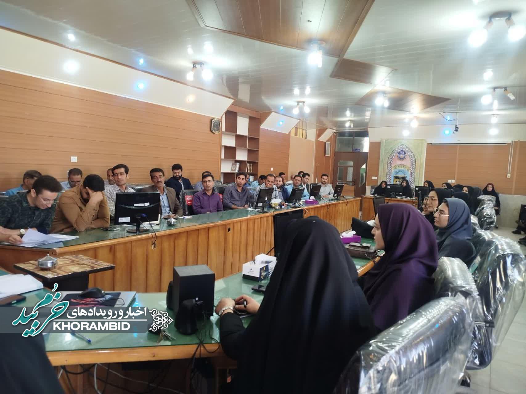 مدیر آموزش و پرورش خرمبید؛ مدارس شهرستان خرمبید برای آغاز سال تحصیلی جدید آماده میشوند. مدیر آموزش و پرورش خرمبید؛ مدارس شهرستان خرمبید برای آغاز سال تحصیلی جدید آماده میشوند.