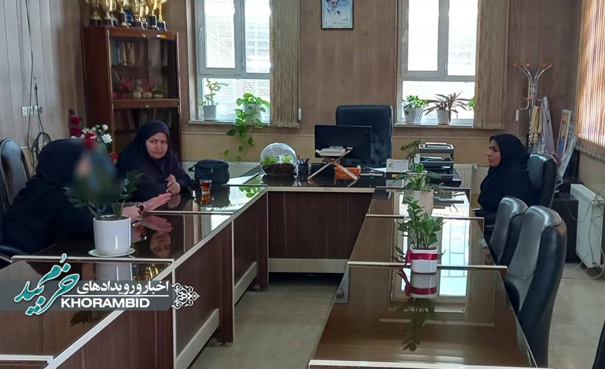 برگزاری جلسه پیگیری پرونده مددجو با هدف بهره‌مندی از طرح «خانه امید»